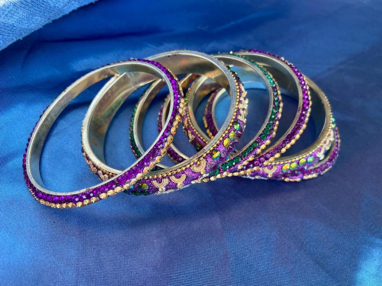 Bracelets violets/dorée