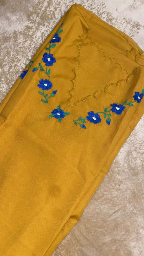 Boubou Madagascar — Modèle Fleurs Bleues