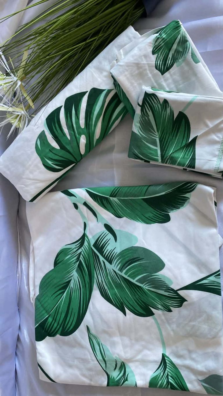 Parure drap housse blanc feuilles monstera