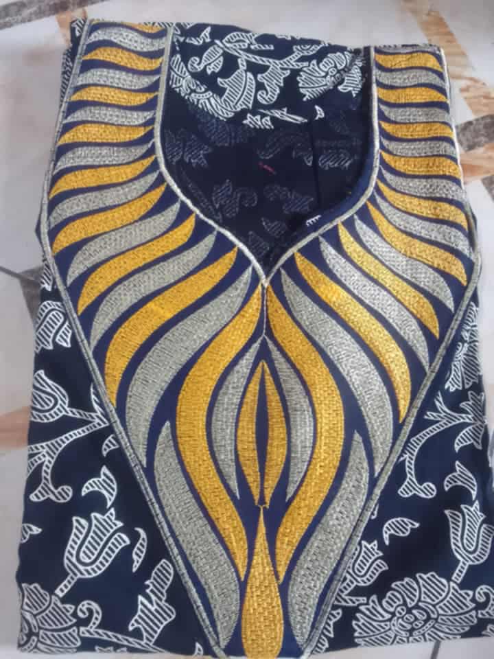 Boubou Bleu Marine et Or
