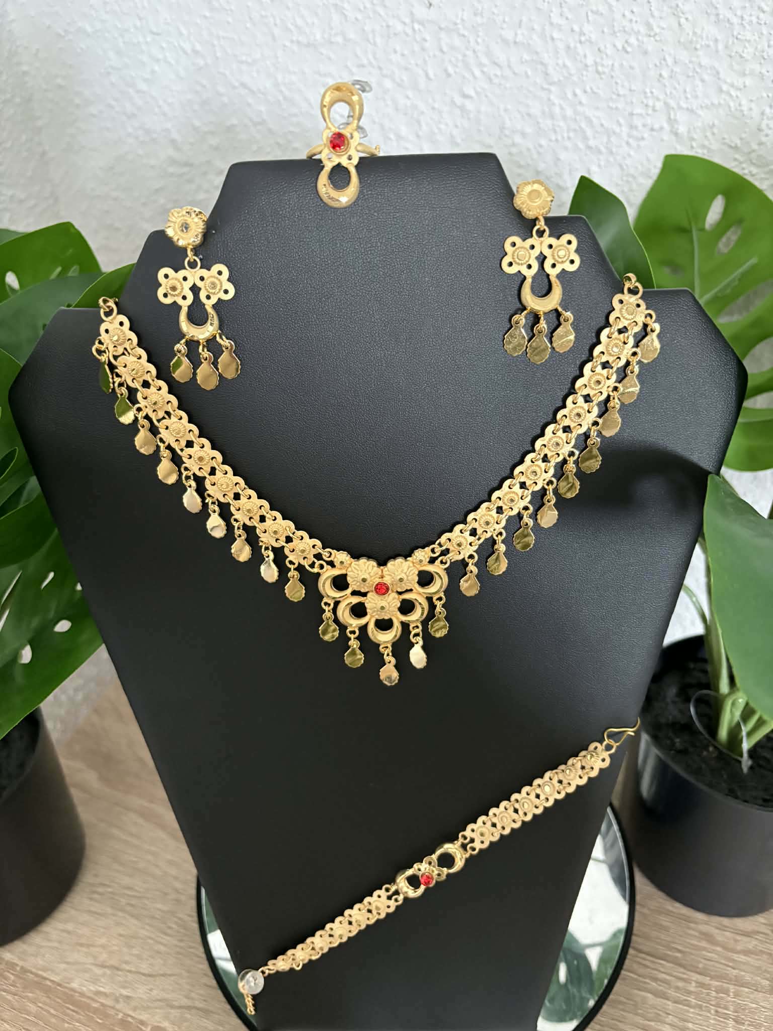 Parure Doree Arabesques