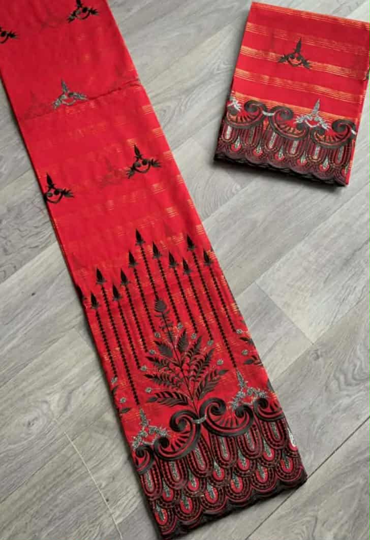 Salouva Rouge Brode - Motifs Traditionnels